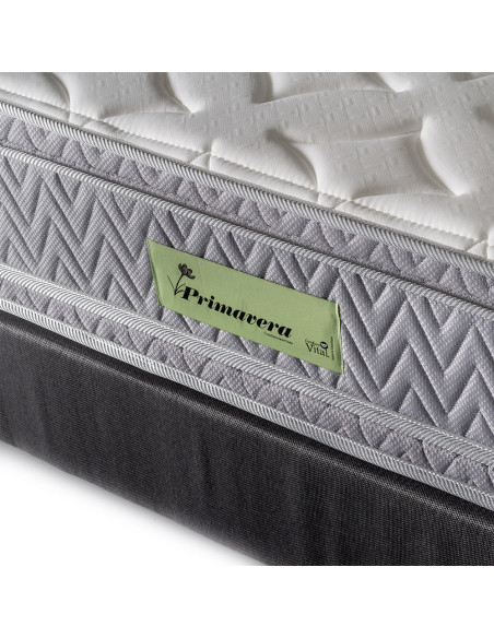 Cama Queen + colchón 2 pillow Aria